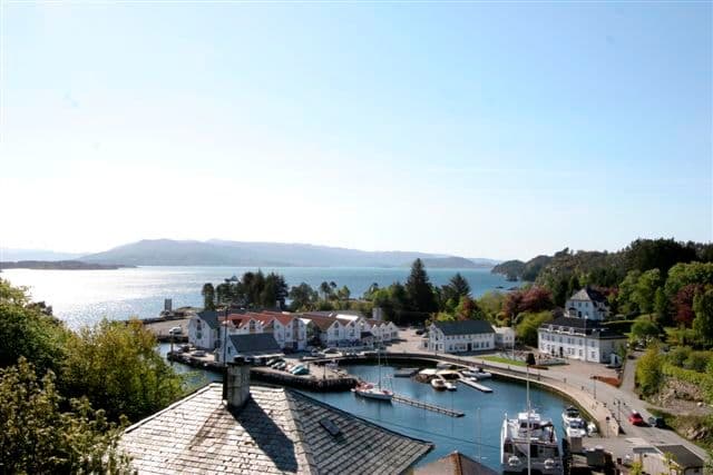 Bekkjarvik - Bakkasund på sykkel (65 km)